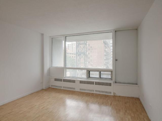 Apartment for rent in St. Leonard's, Quebec