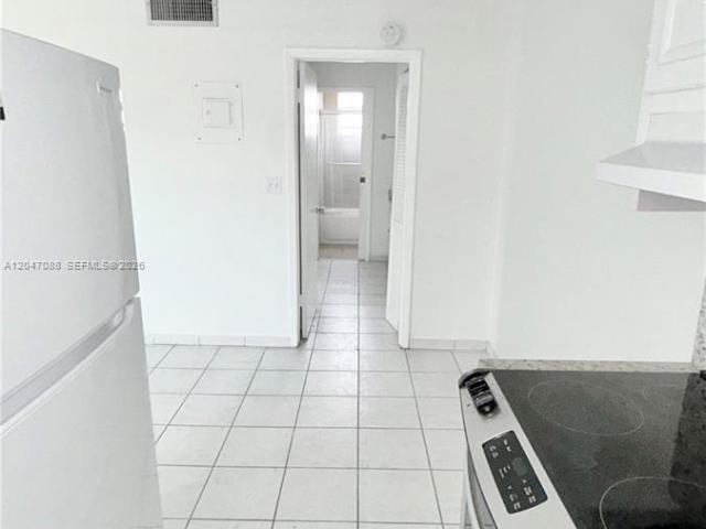 Condo for rent in North Miami, Florida