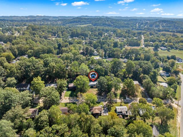 House for sale in Hallmark Estates-Quail Holow, Morristown