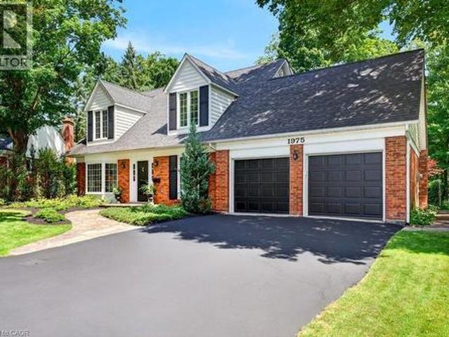 House for sale in Burlington, Ontario