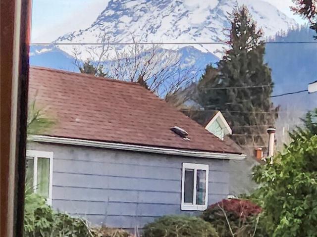 House for sale in Enumclaw, Washington