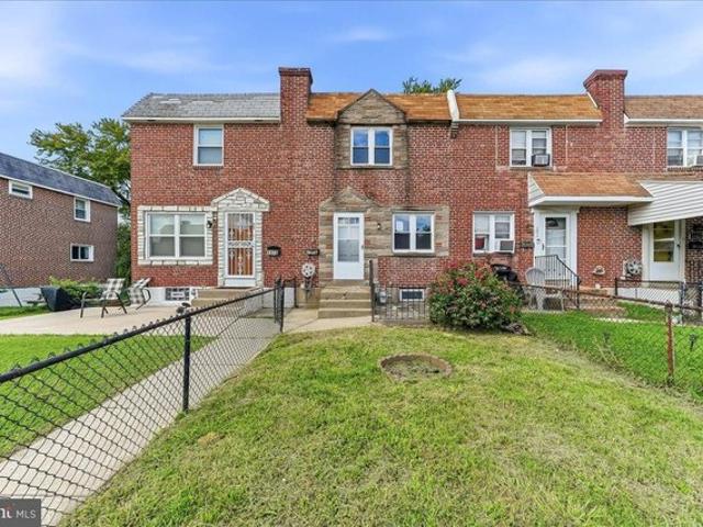 Townhouse for sale in Folcroft, Delaware County