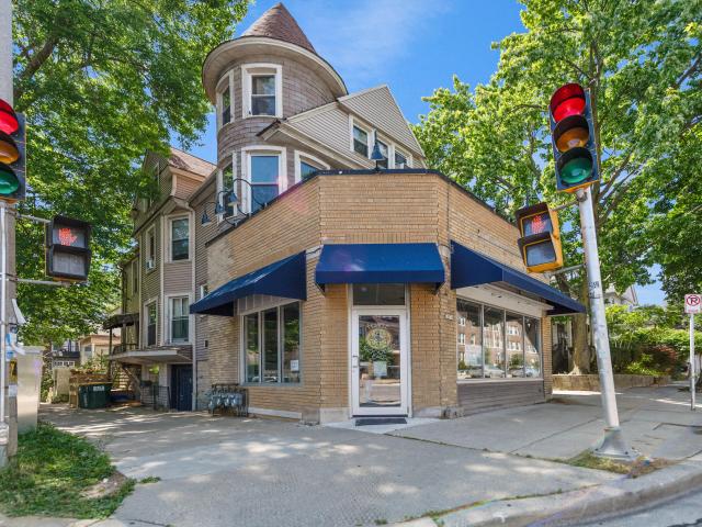 House for sale in Milwaukee, Wisconsin