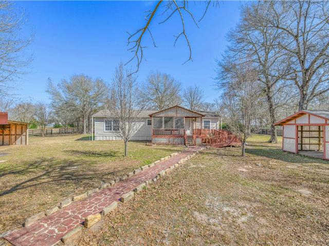 House for sale in Edge, Bryan