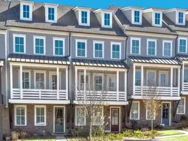 Condo for sale in Kennesaw