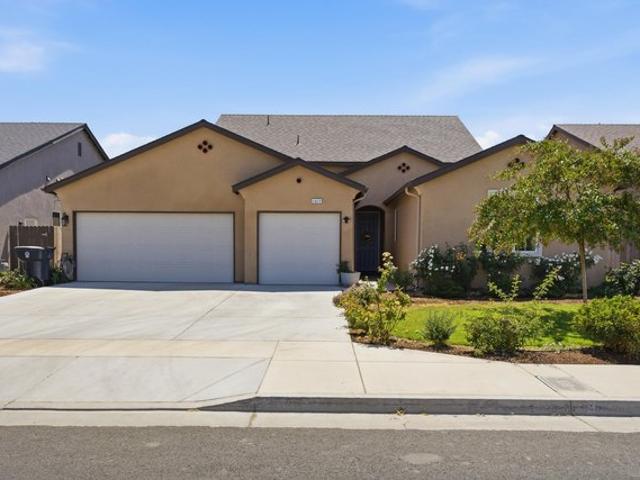 House for sale in Tulare, California