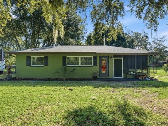 House for sale in Inglis, Florida