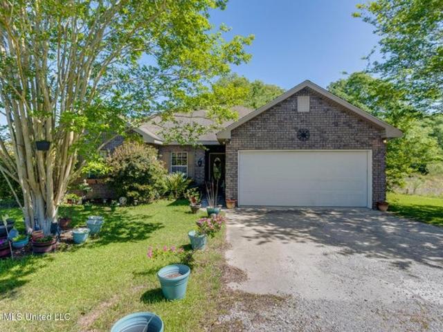 House for sale in Saucier, Mississippi