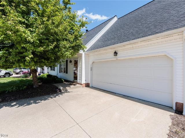 Condo for sale in Summit, Ohio