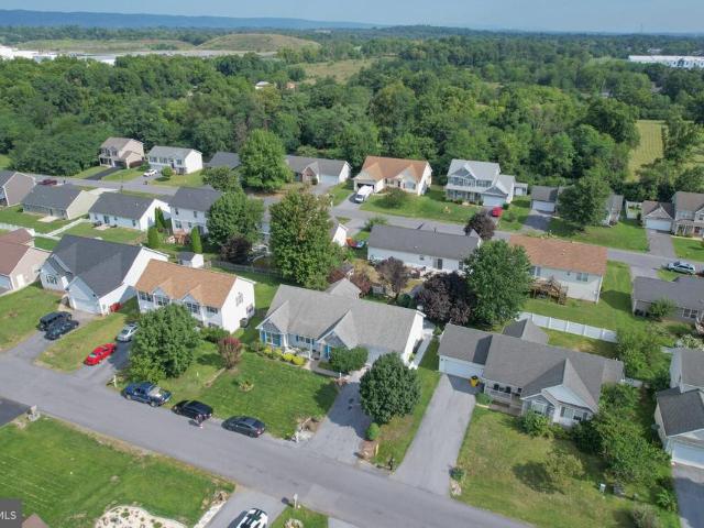 House for sale in Falling Waters, West Virginia