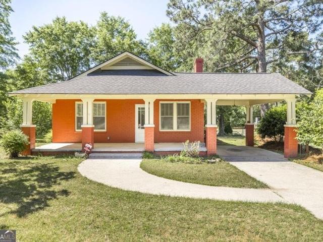 House for sale in Hawkinsville, Georgia