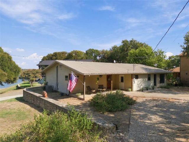 House for sale in Clifton, Bosque County
