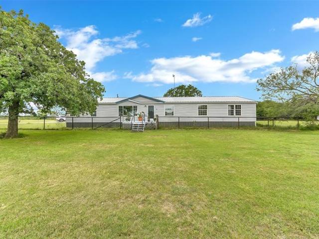 House for sale in Wise, Texas