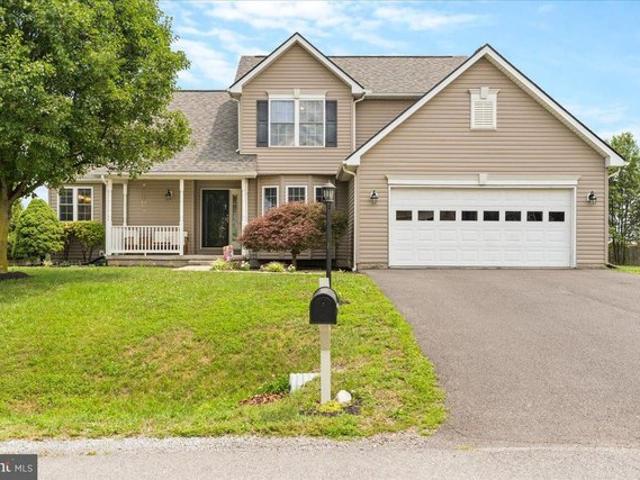House for sale in Falling Waters, West Virginia