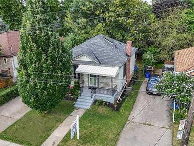 House for sale in Ancaster, Ontario