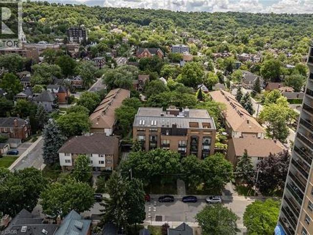Condo for sale in Ancaster, Ontario