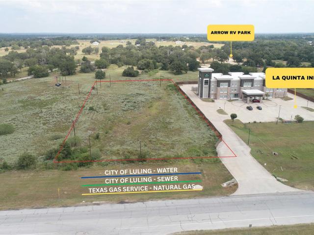 Property for rent in Luling, Texas