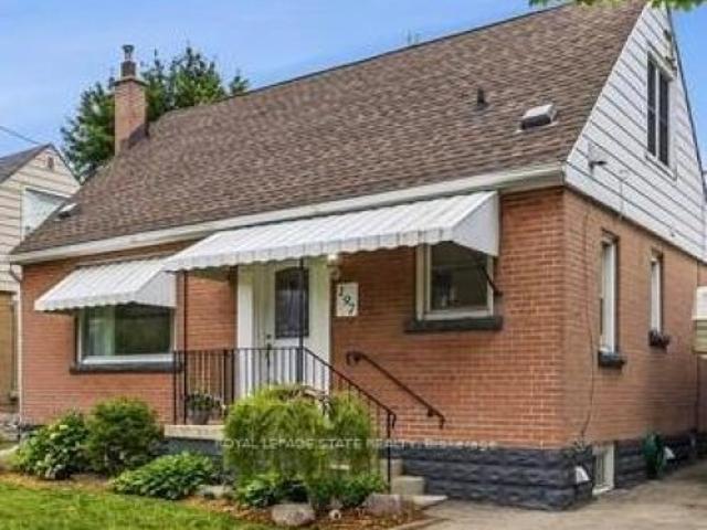 House for sale in Ancaster, Ontario