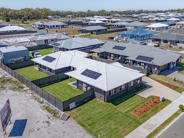 Apartment for rent in Woodgate, Queensland