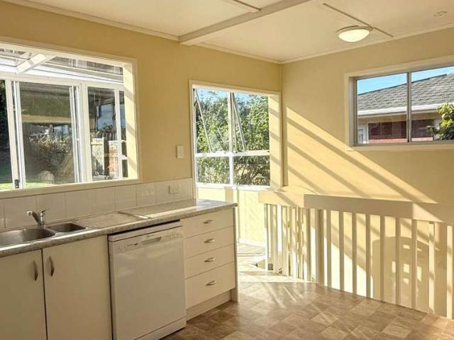 House for rent in Whangaparaoa