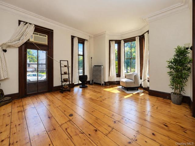 House for sale in Varick Homes, City of Newburgh