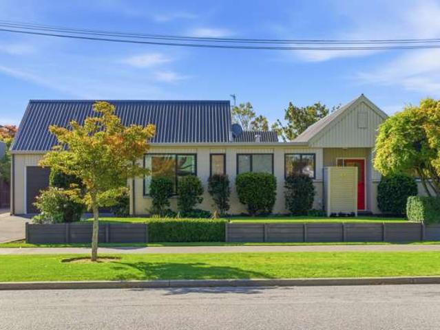 House for sale in Saint Albans, Canterbury