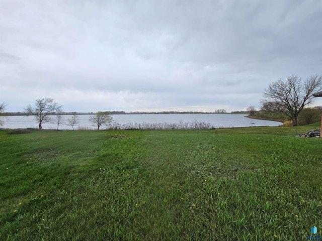 Land for sale in Wentworth, South Dakota