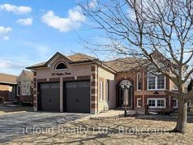 House for sale in Barrie, Ontario