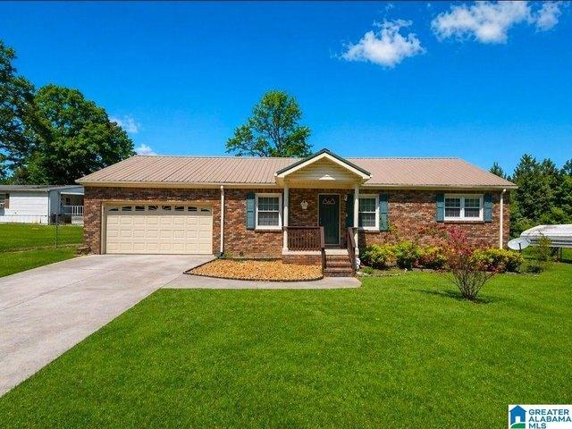 House for sale in Sumiton, Alabama