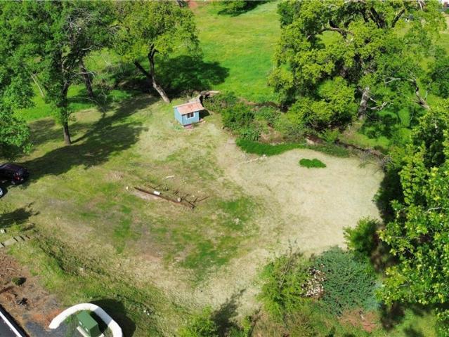 Land for sale in Paradise