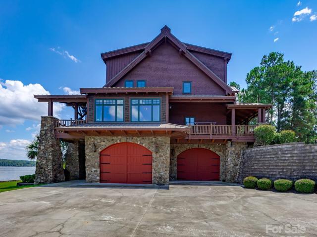 House for sale in Ridgeway, South Carolina