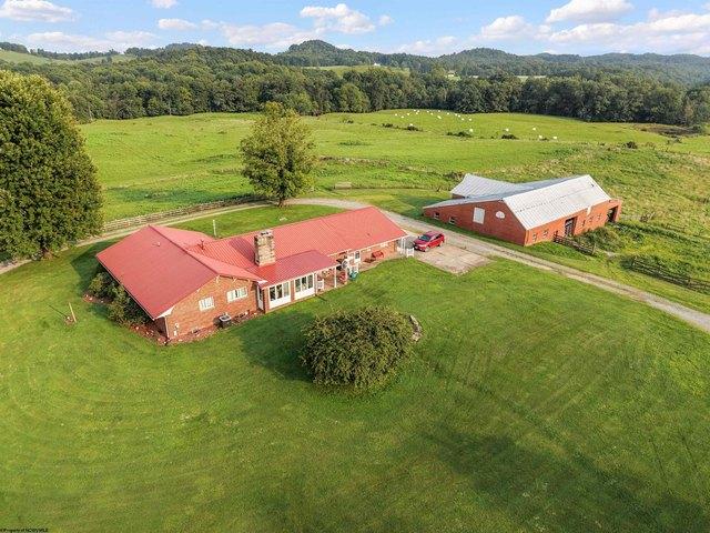 Farm for sale in Buckhannon, West Virginia