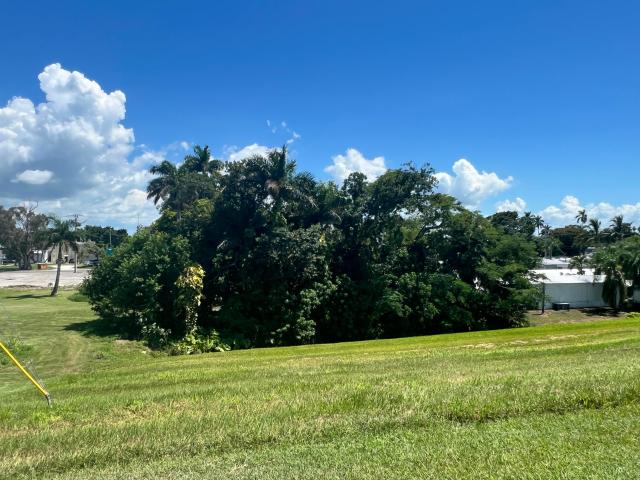 Property for sale in Pahokee, Florida