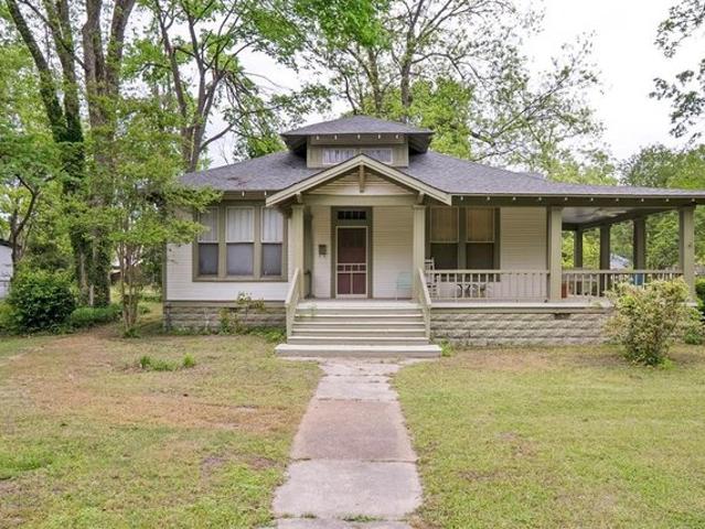 House for sale in Batesville, Mississippi