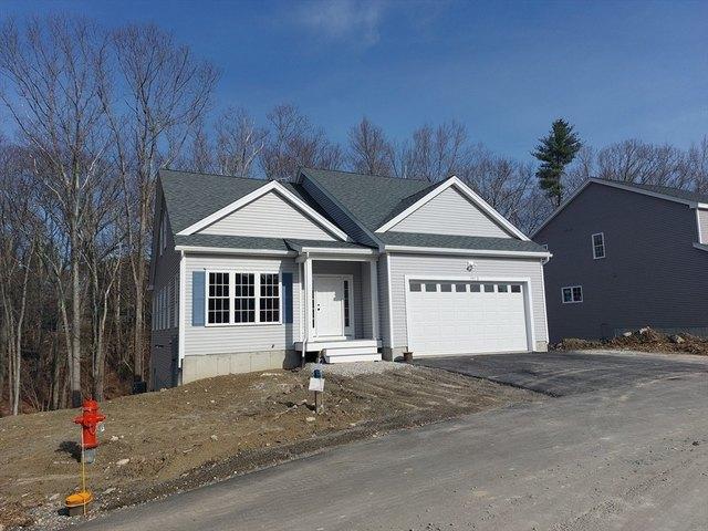 House for sale in North Uxbridge, Massachusetts