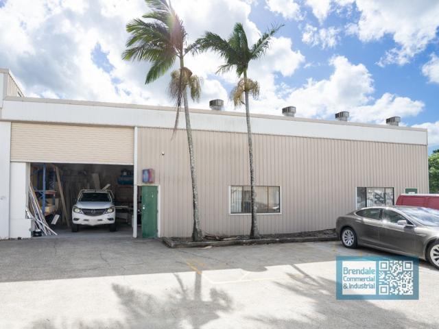 Warehouse for rent in Toombul, Queensland