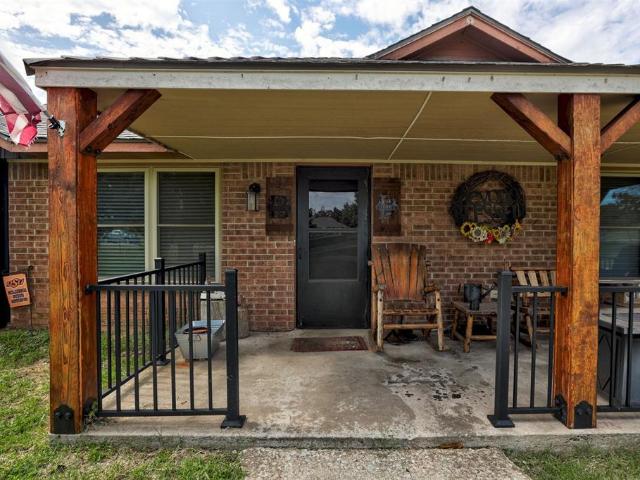 House for sale in Harrah, Oklahoma