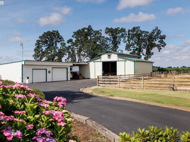 House for sale in Oregonia