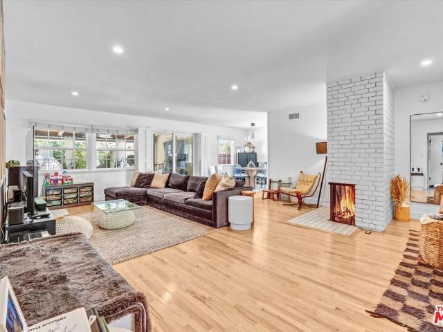 House for sale in Winnetka Neighborhood Council District, Canoga Park