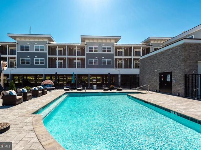 Condo for sale in Delaware