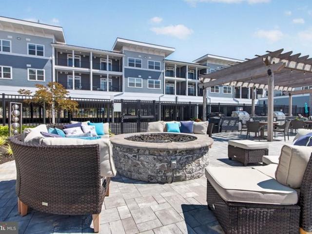 Condo for sale in Delaware