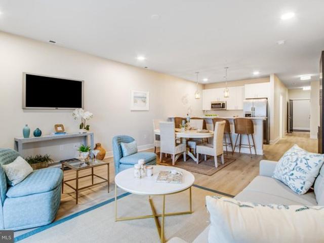 Condo for sale in Delaware