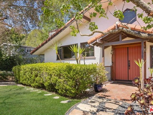 House for sale in Topanga, California