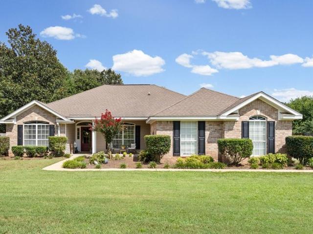 House for sale in Semmes, Alabama