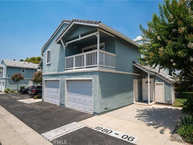 Townhouse for sale in Simi Valley, California