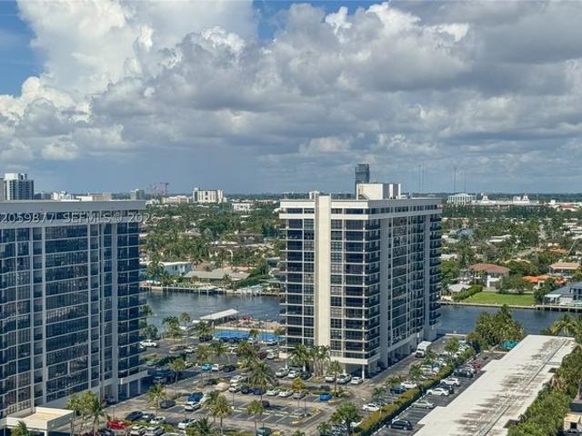 Condo for sale in Hallandale, Florida