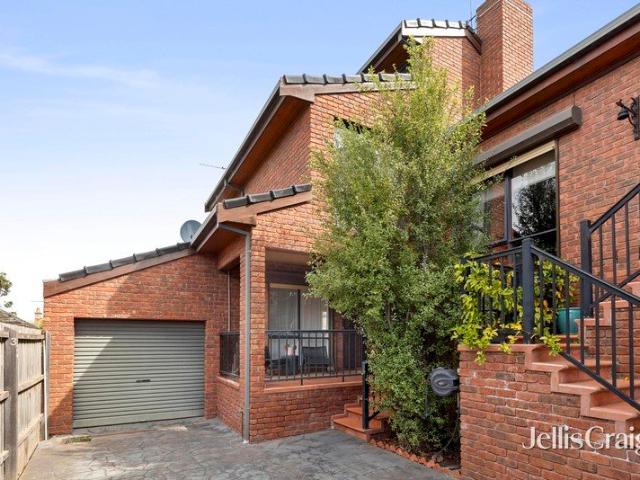 Townhouse for sale in Northcote, Melbourne