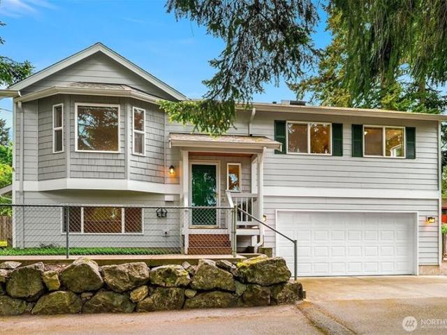 House for sale in Shoreline, Washington