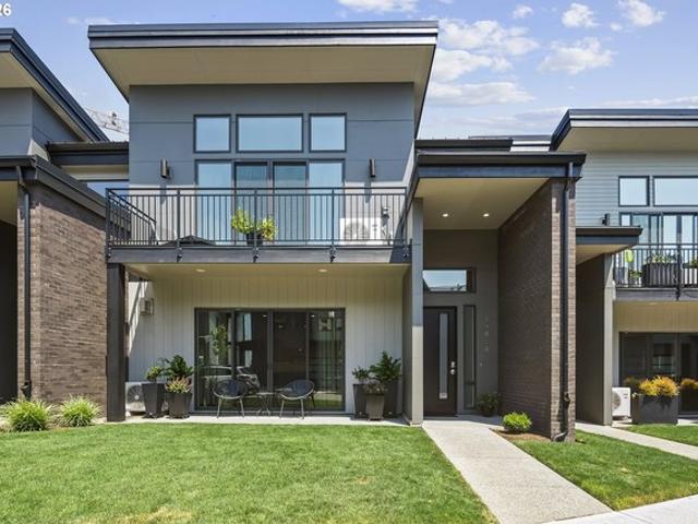 Townhouse for sale in Camas, Washington