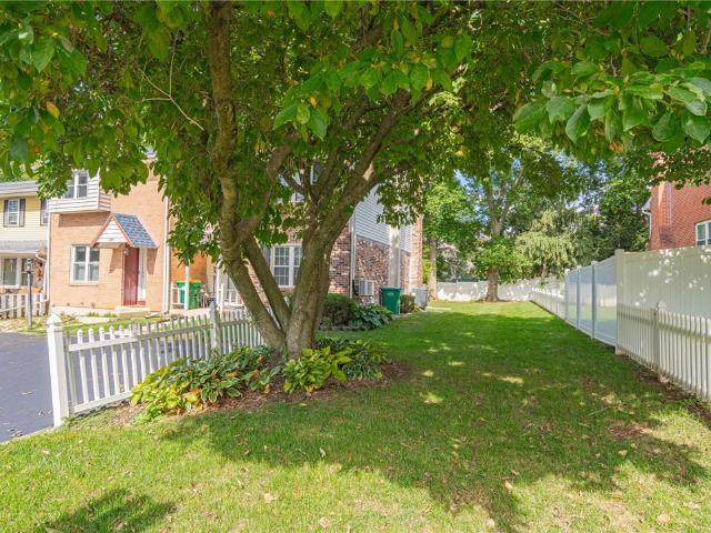 Townhouse for sale in Spring Creek, Lower Macungie Township